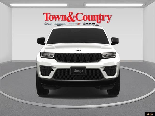 new 2025 Jeep Grand Cherokee car, priced at $42,960
