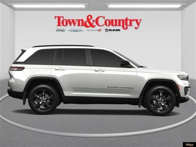 new 2025 Jeep Grand Cherokee car, priced at $42,960