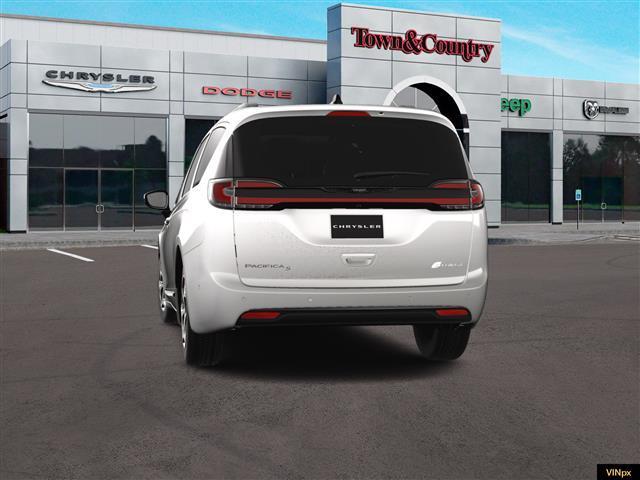 new 2024 Chrysler Pacifica Hybrid car, priced at $48,005