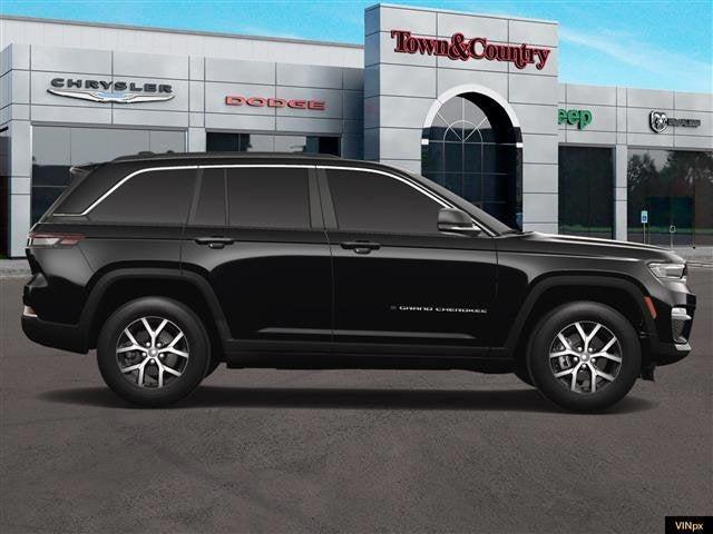 new 2025 Jeep Grand Cherokee car, priced at $47,310