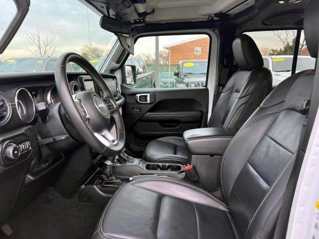 used 2019 Jeep Wrangler Unlimited car, priced at $23,567