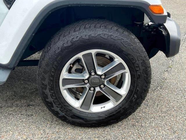 used 2019 Jeep Wrangler Unlimited car, priced at $23,567