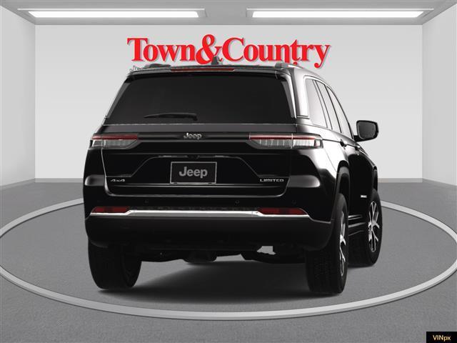 new 2025 Jeep Grand Cherokee car, priced at $47,760
