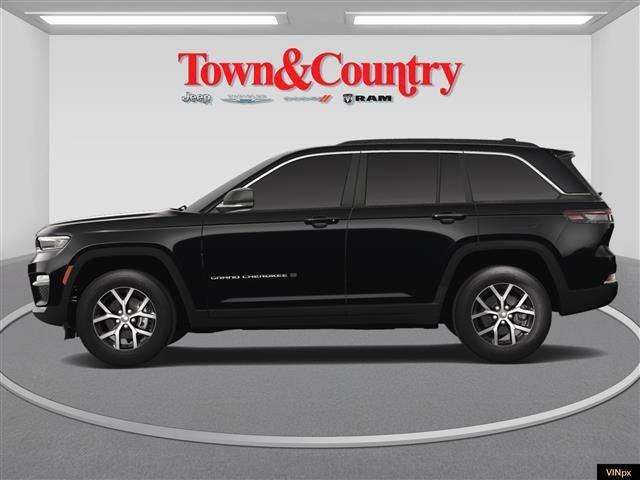 new 2025 Jeep Grand Cherokee car, priced at $44,765