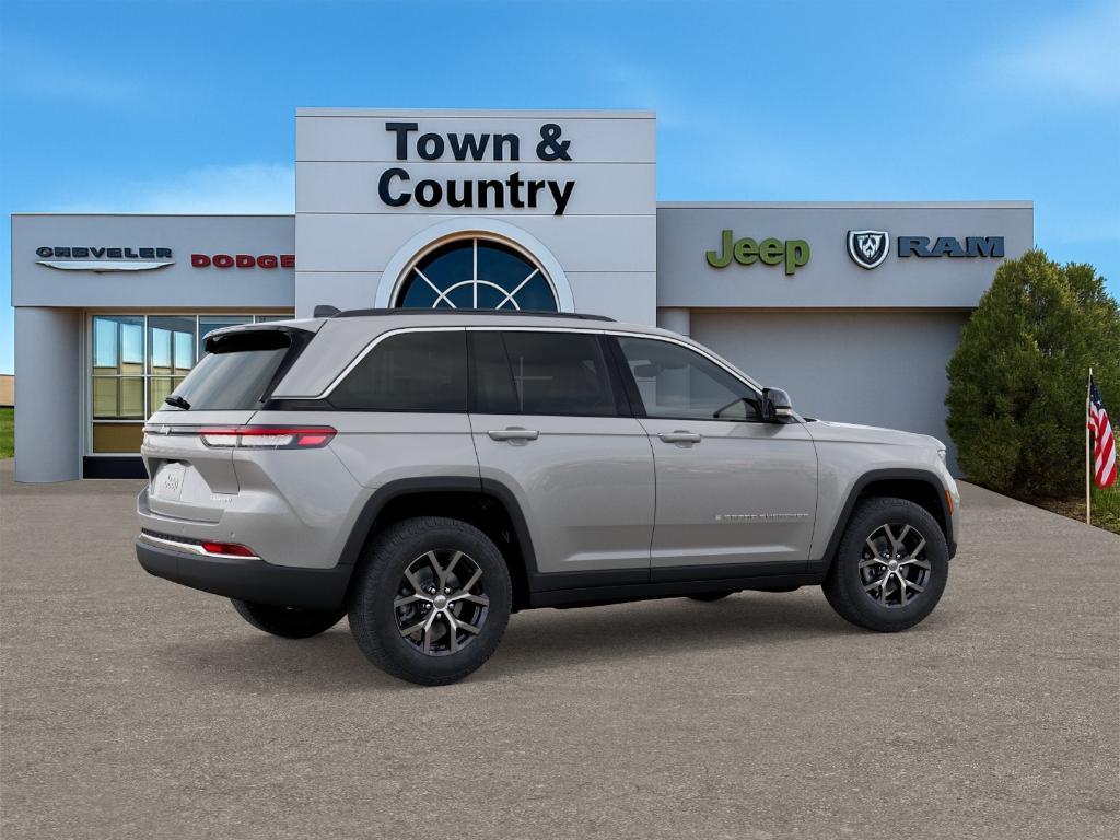 new 2025 Jeep Grand Cherokee car, priced at $44,025