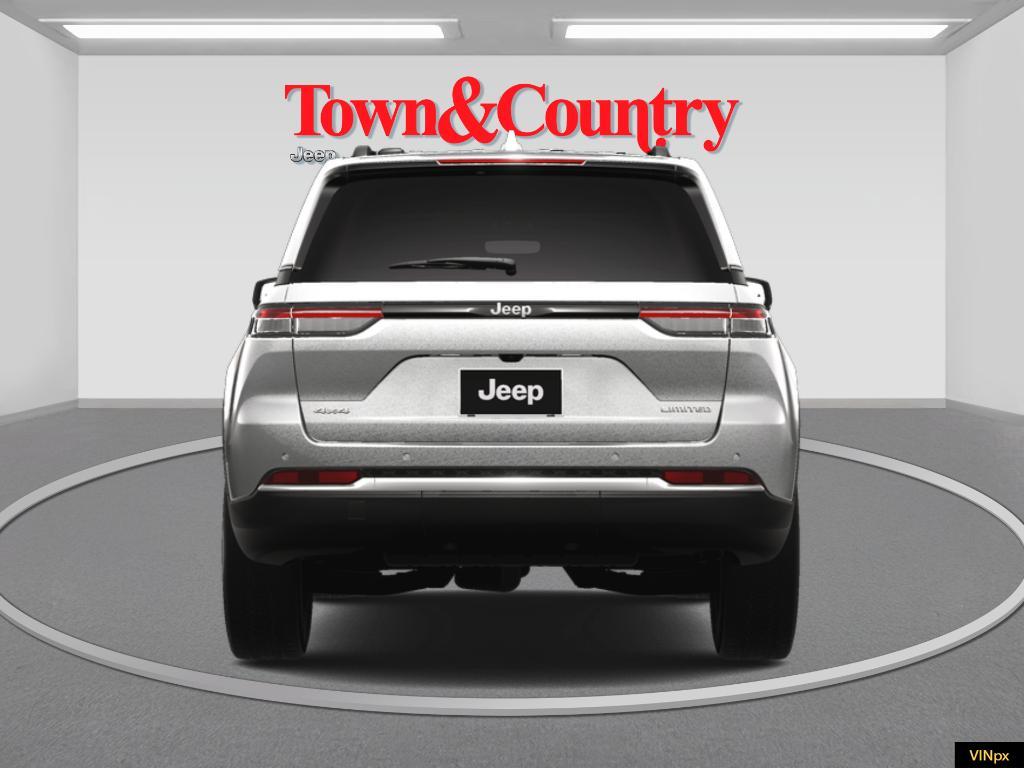 new 2025 Jeep Grand Cherokee car, priced at $44,025