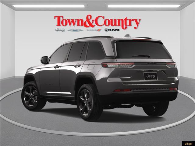 new 2025 Jeep Grand Cherokee car, priced at $47,490