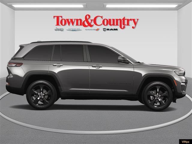 new 2025 Jeep Grand Cherokee car, priced at $47,490