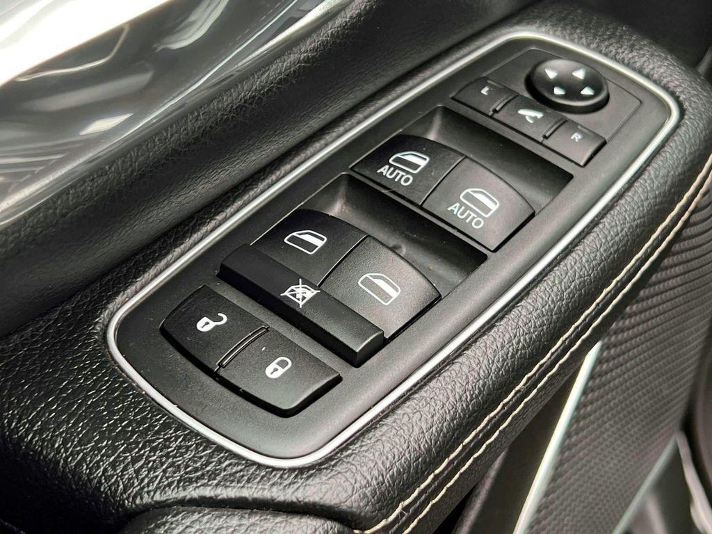 used 2021 Ram 1500 car, priced at $32,423