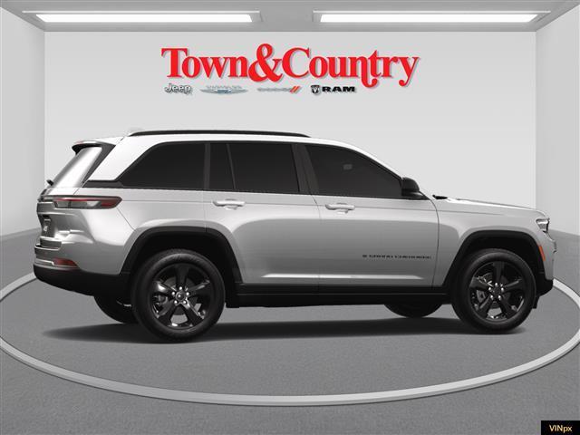 new 2025 Jeep Grand Cherokee car, priced at $45,380