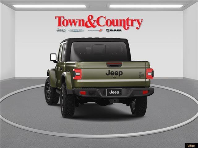new 2025 Jeep Gladiator car, priced at $50,975