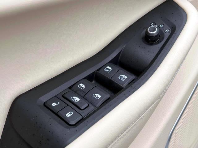 used 2022 Jeep Grand Cherokee 4xe car, priced at $30,995