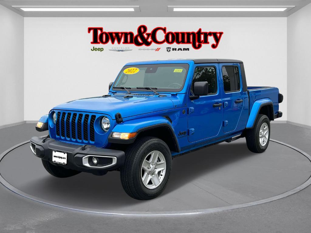used 2022 Jeep Gladiator car, priced at $31,495
