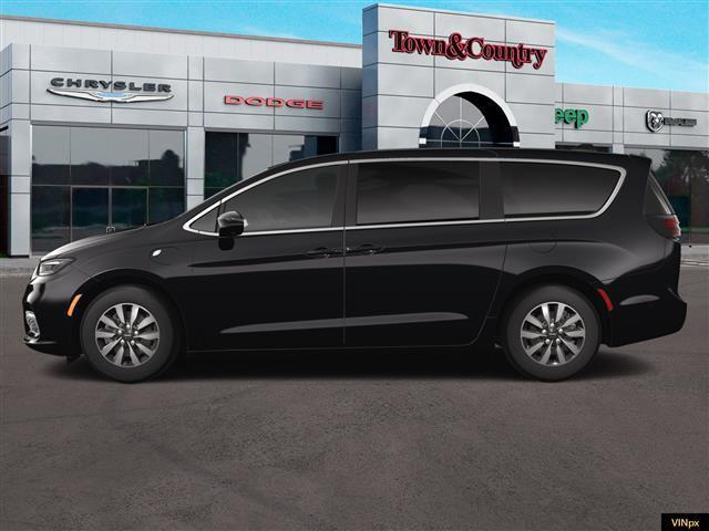 new 2025 Chrysler Pacifica Hybrid car, priced at $49,576
