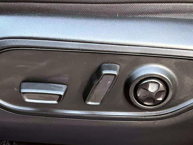 used 2022 Jeep Grand Cherokee L car, priced at $32,995