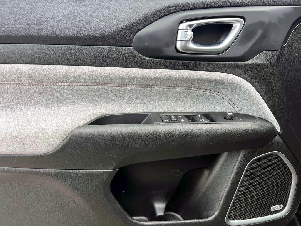 used 2022 Jeep Compass car, priced at $18,972