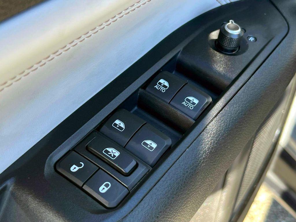 used 2022 Jeep Compass car, priced at $22,216