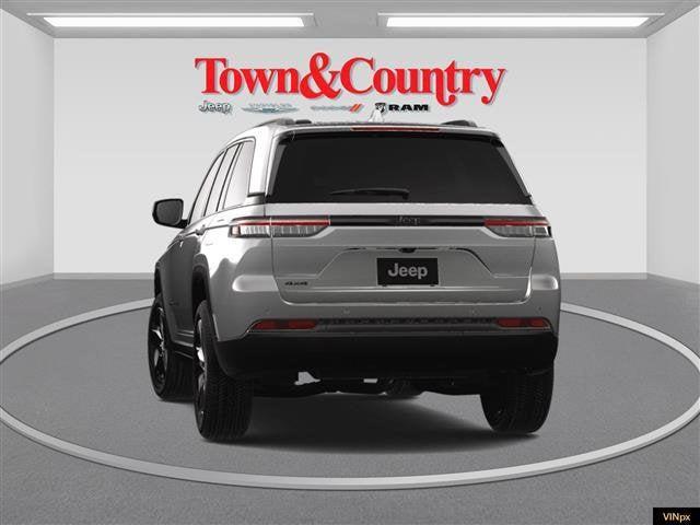 new 2025 Jeep Grand Cherokee car, priced at $41,630