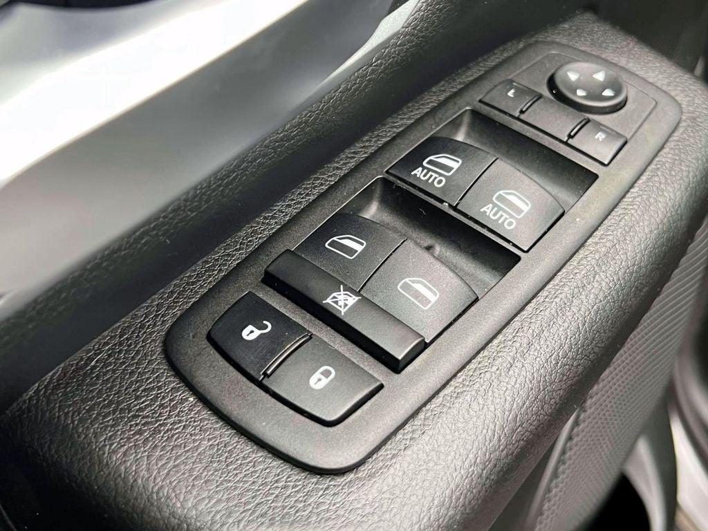 used 2023 Ram 1500 car, priced at $35,021