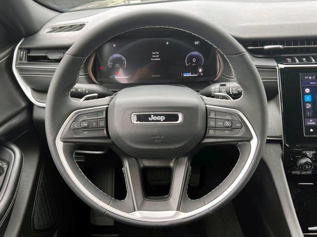 used 2023 Jeep Grand Cherokee car, priced at $38,995
