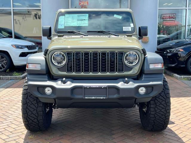 new 2025 Jeep Wrangler car, priced at $53,875