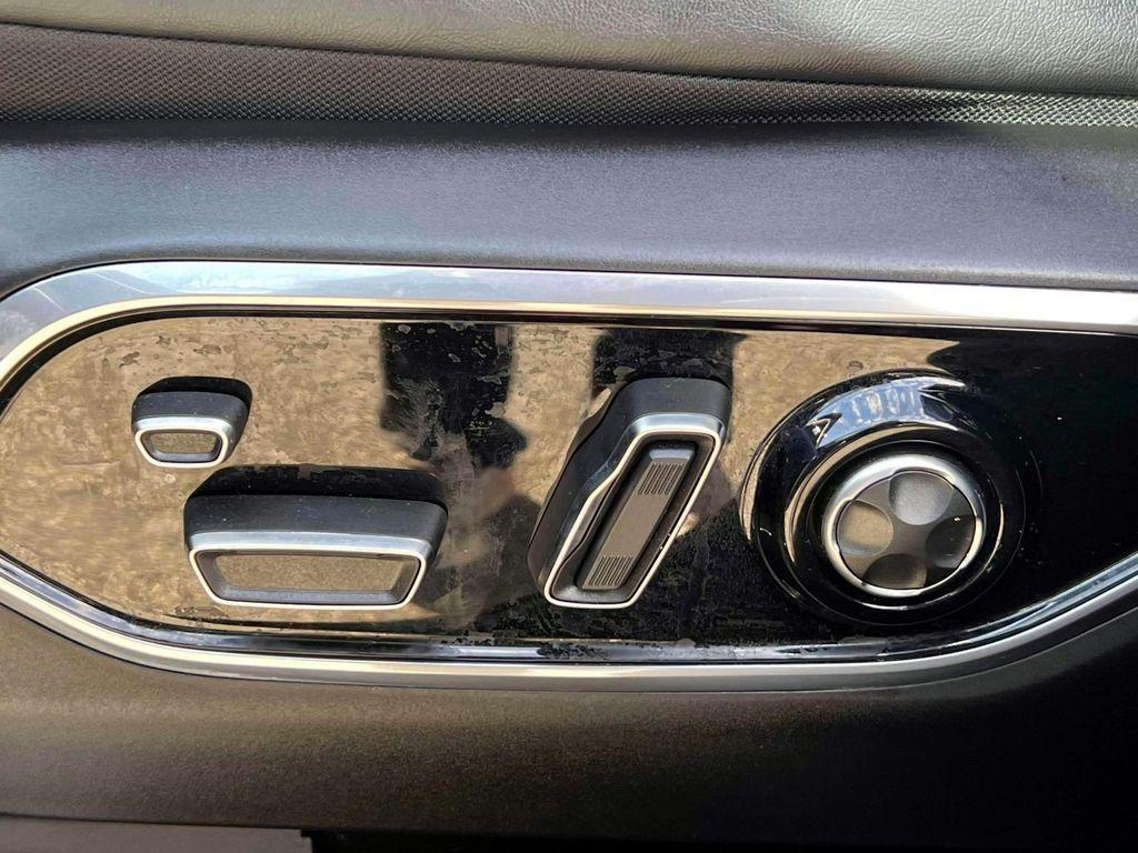 used 2022 Jeep Grand Cherokee car, priced at $32,557