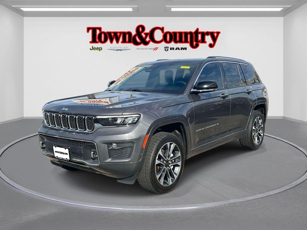used 2022 Jeep Grand Cherokee car, priced at $32,557