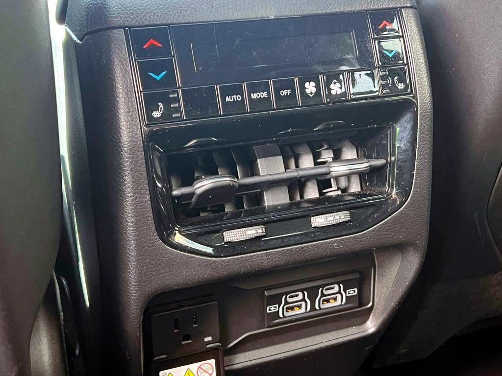 used 2022 Jeep Grand Cherokee car, priced at $32,557