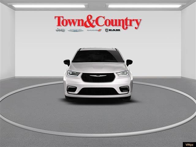 new 2026 Chrysler Pacifica car, priced at $39,840