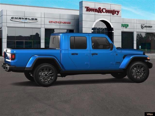 new 2025 Jeep Gladiator car, priced at $40,940