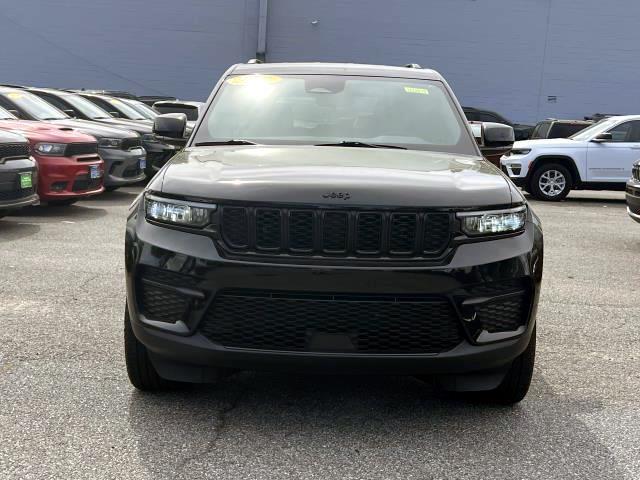 used 2023 Jeep Grand Cherokee car, priced at $36,995