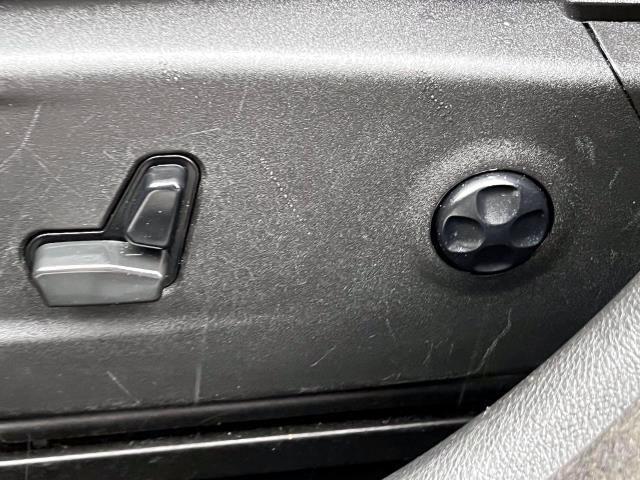 used 2021 Chrysler 300 car, priced at $22,205