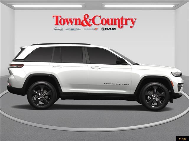 new 2025 Jeep Grand Cherokee car, priced at $44,760