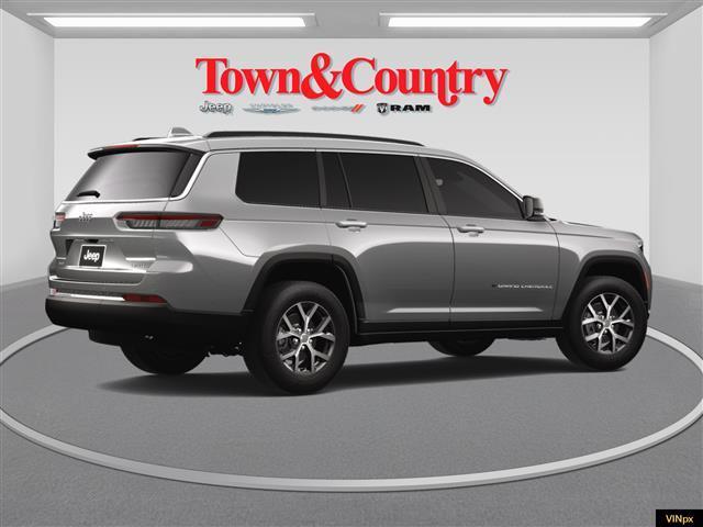 new 2025 Jeep Grand Cherokee L car, priced at $45,672