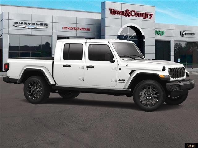 new 2025 Jeep Gladiator car, priced at $40,345