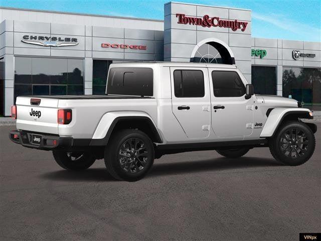 new 2025 Jeep Gladiator car, priced at $40,345