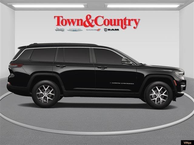 new 2025 Jeep Grand Cherokee L car, priced at $45,672