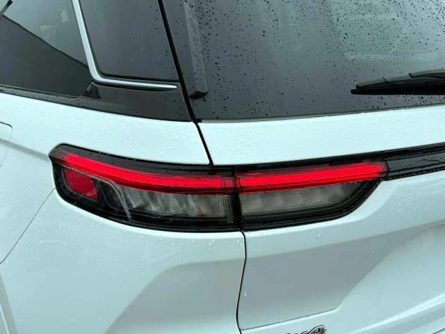 used 2023 Jeep Grand Cherokee car, priced at $48,995
