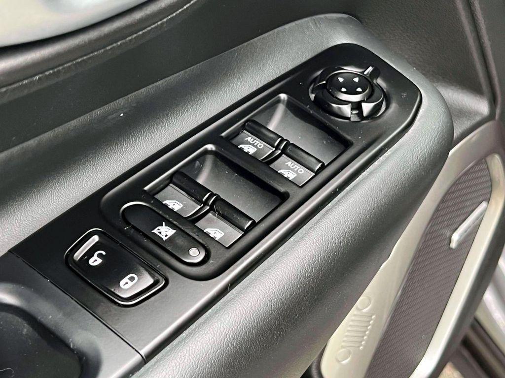 used 2021 Jeep Renegade car, priced at $18,971