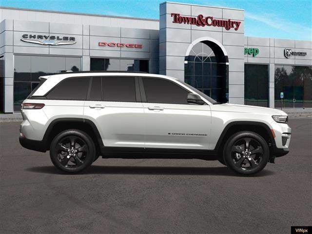 new 2024 Jeep Grand Cherokee car, priced at $45,975