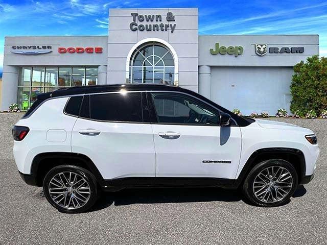 used 2022 Jeep Compass car, priced at $25,985