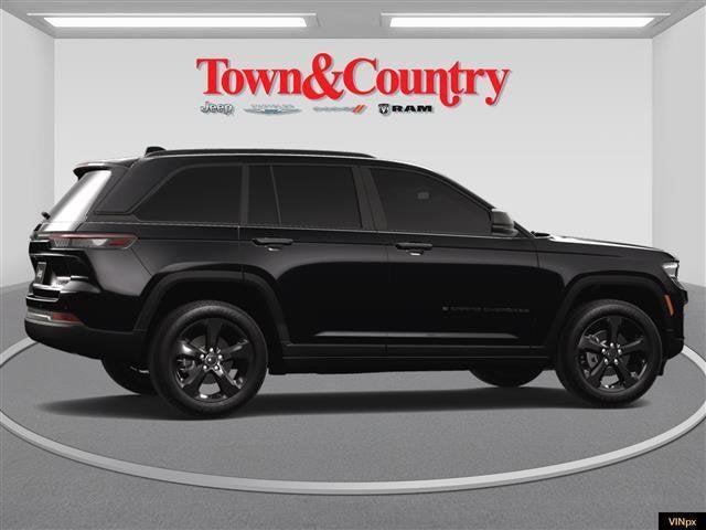 new 2025 Jeep Grand Cherokee car, priced at $47,490