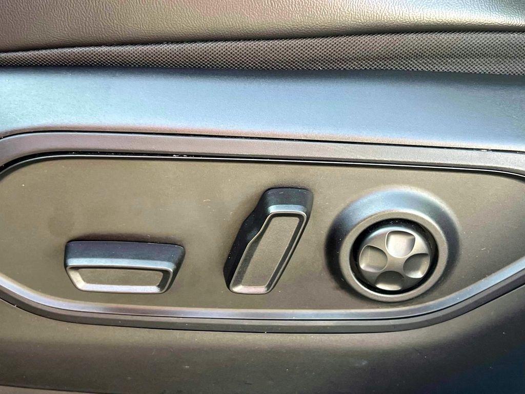 used 2023 Jeep Grand Cherokee car, priced at $32,052