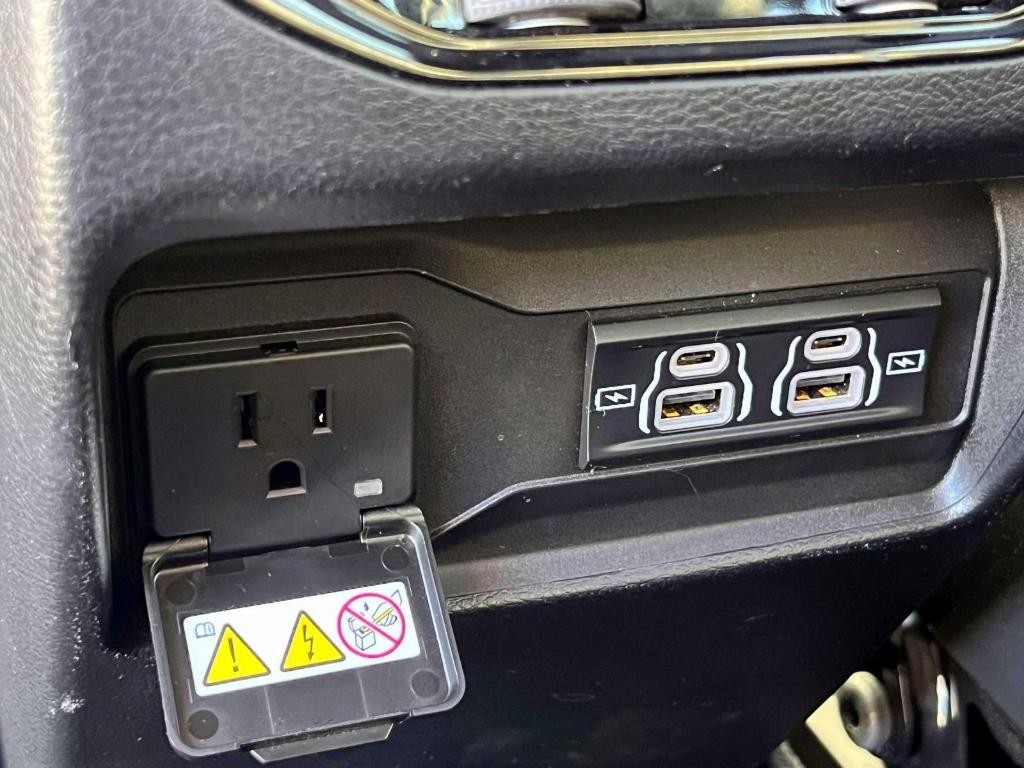 used 2023 Jeep Grand Cherokee car, priced at $33,056