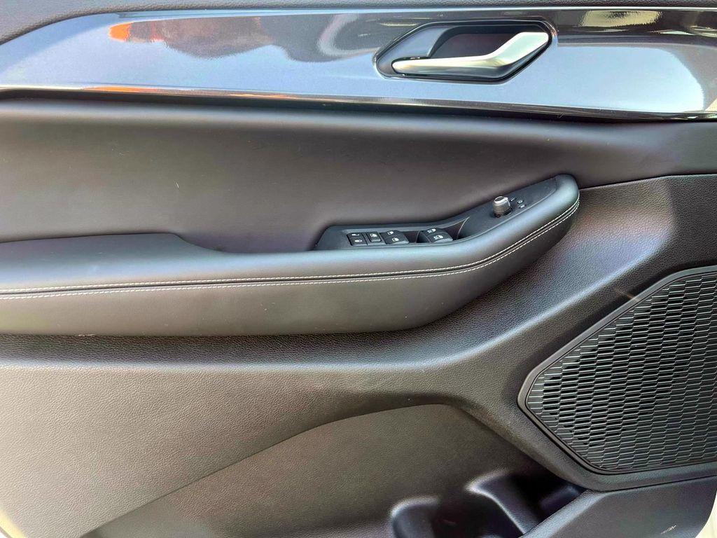 used 2023 Jeep Grand Cherokee car, priced at $32,052