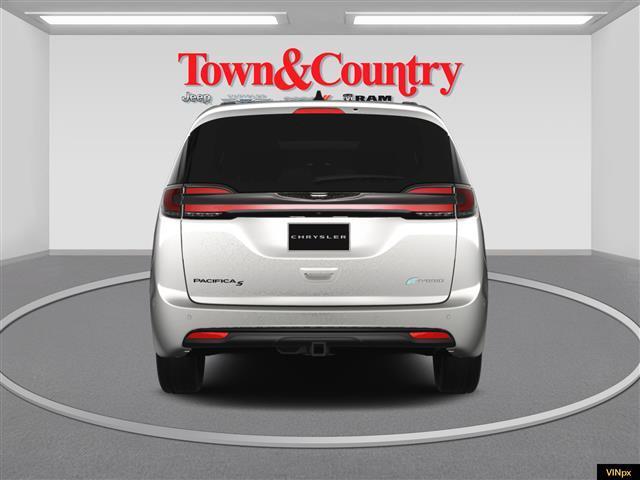 new 2025 Chrysler Pacifica Hybrid car, priced at $54,751