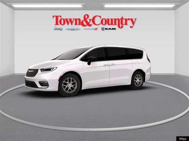 new 2026 Chrysler Pacifica car, priced at $39,995