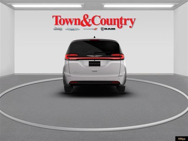 new 2026 Chrysler Pacifica car, priced at $39,995