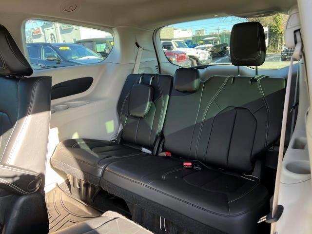 used 2022 Chrysler Pacifica Hybrid car, priced at $30,595