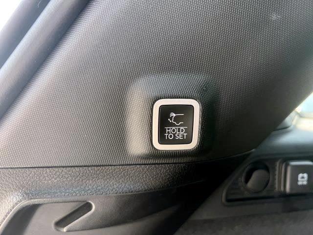 used 2022 Jeep Grand Cherokee car, priced at $41,436